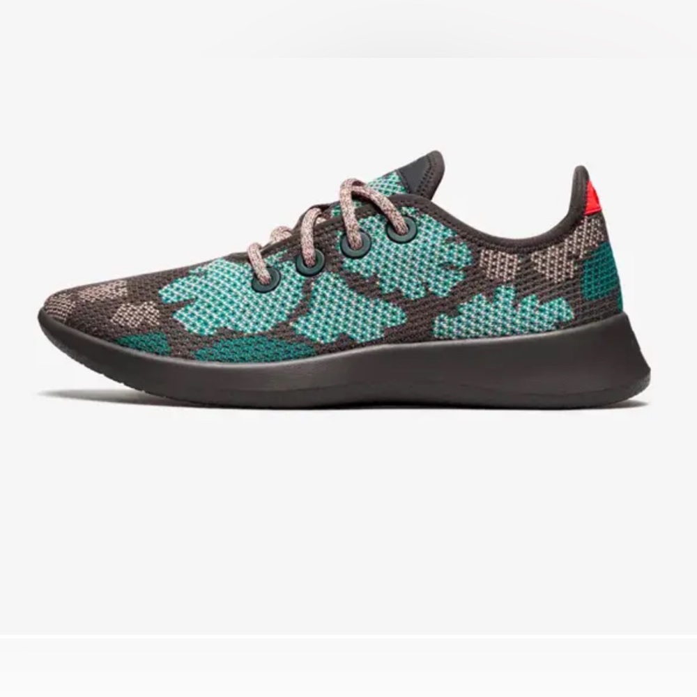 allbirds Women’s Sneakers Teal, Black with Red Heel Tab